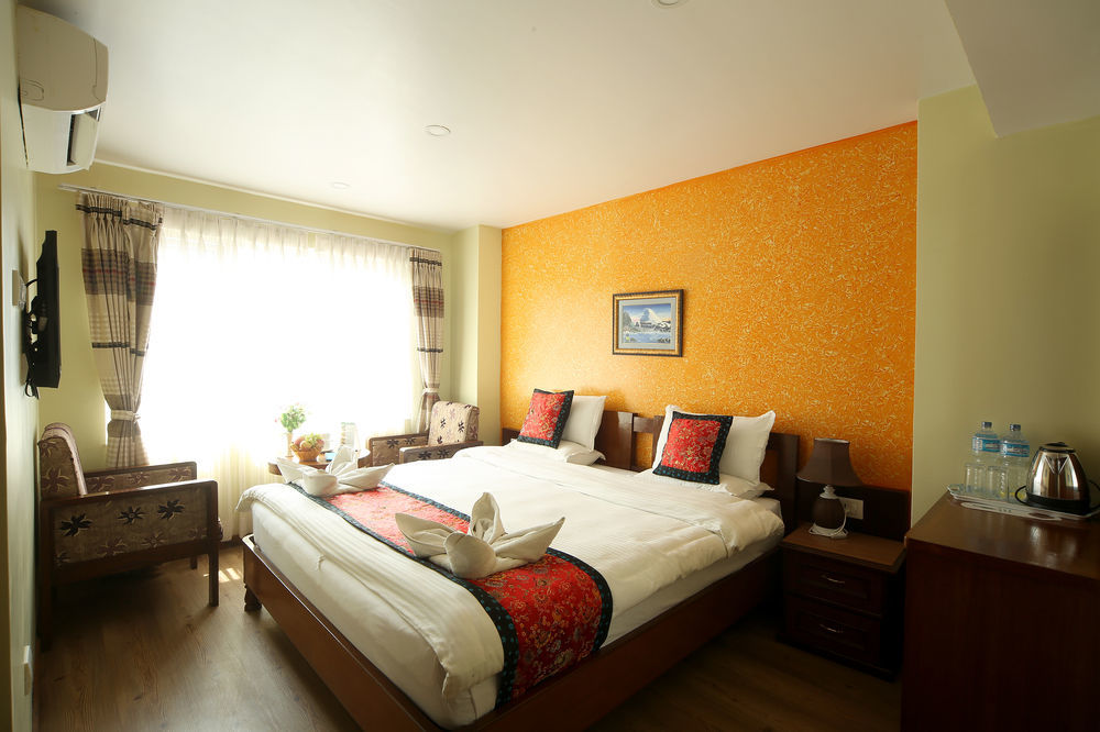 Hotel Osho Home Kathmandu Exteriör bild