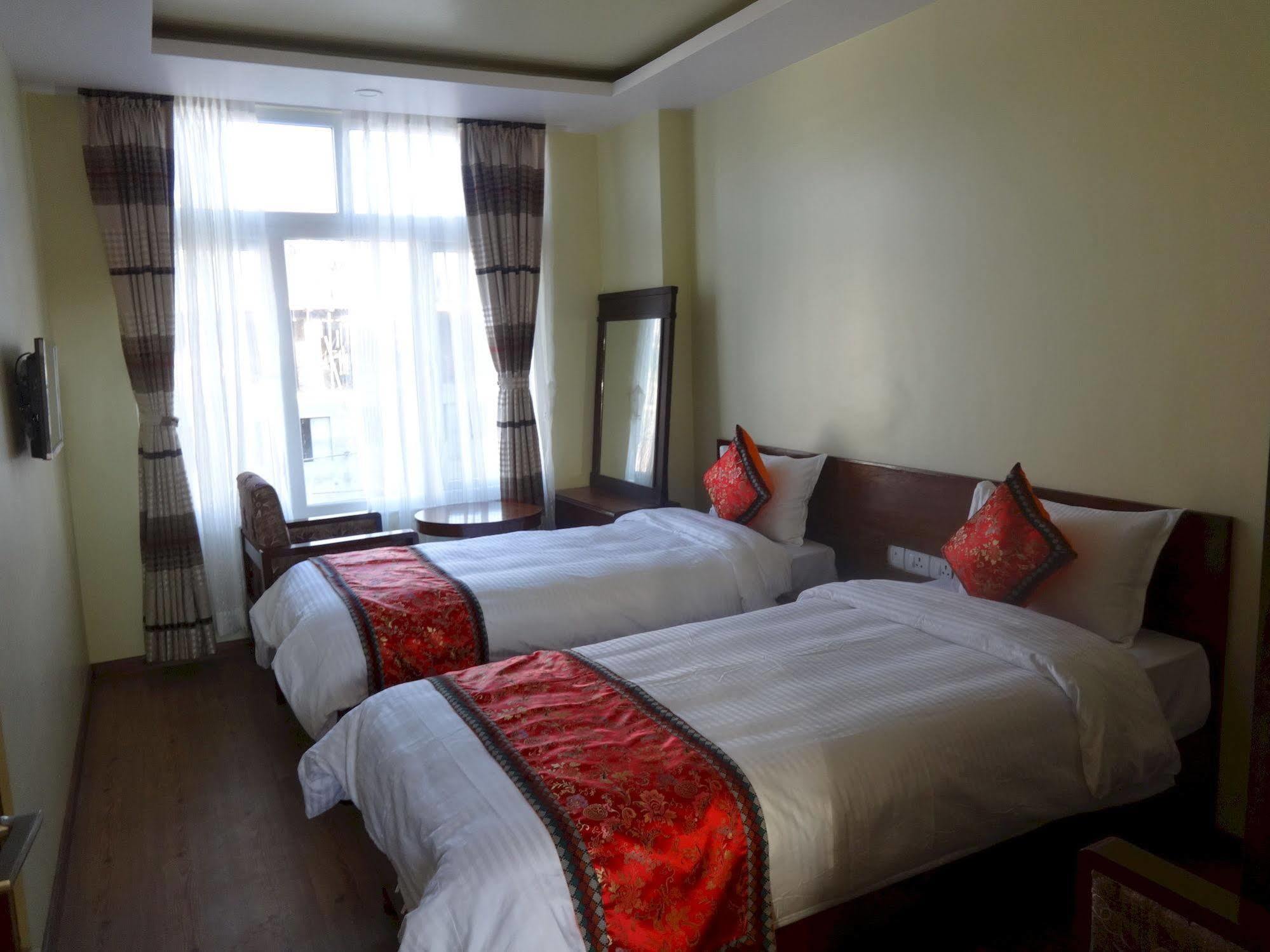 Hotel Osho Home Kathmandu Exteriör bild