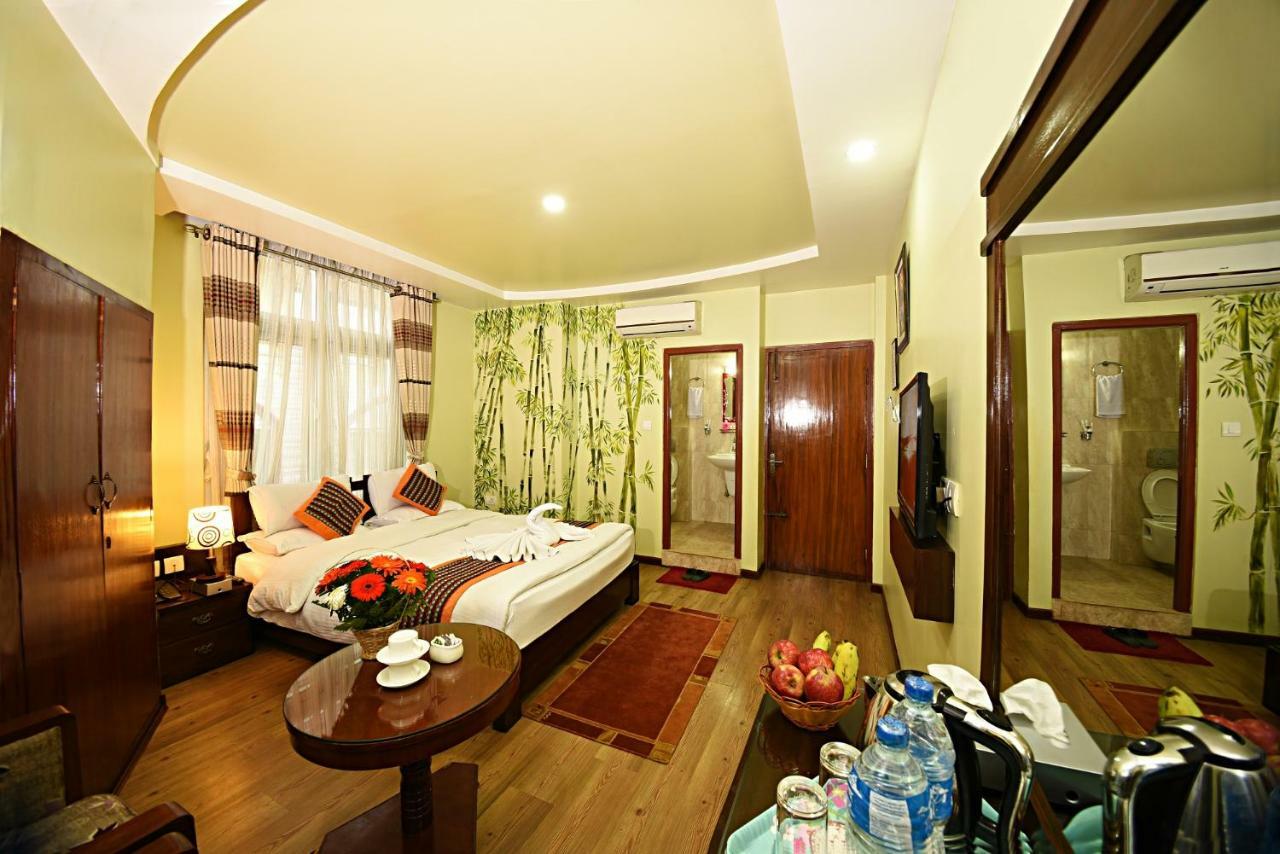 Hotel Osho Home Kathmandu Exteriör bild