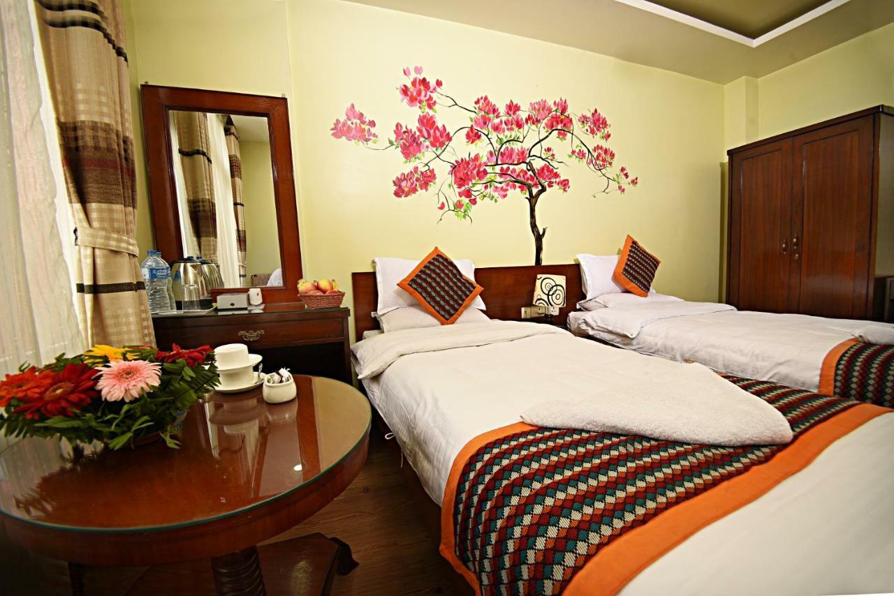 Hotel Osho Home Kathmandu Exteriör bild