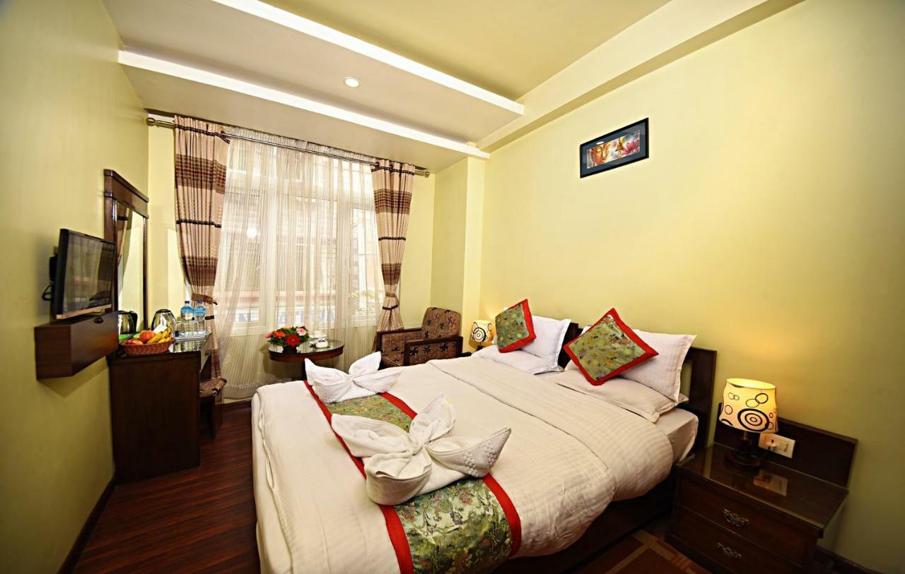Hotel Osho Home Kathmandu Exteriör bild