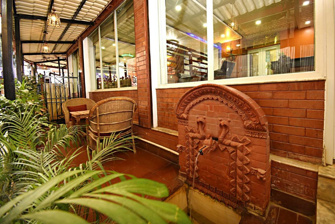 Hotel Osho Home Kathmandu Exteriör bild