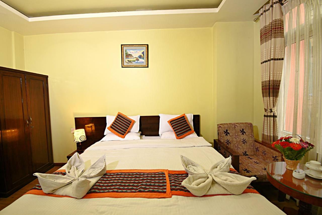 Hotel Osho Home Kathmandu Exteriör bild